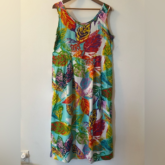 Jams World | Sweet Hawaiian Summer Dress - Picture 2 of 12